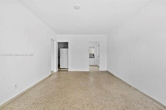 800 83rd St in Miami Beach, FL - Building Photo - Building Photo