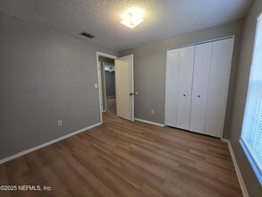 2709 Julie Ln in Middleburg, FL - Building Photo - Building Photo