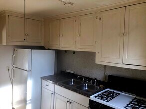 318 S Westmore-Meyers Rd-Unit -5 in Lombard, IL - Building Photo - Building Photo