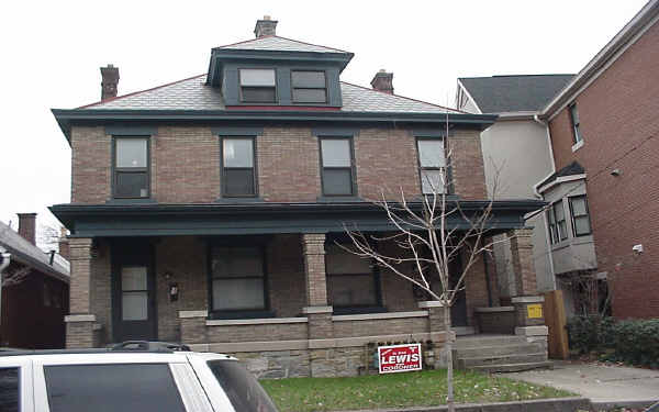 335-341 E Sycamore St in Columbus, OH - Foto de edificio