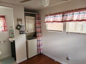 8856 W Arber Ct in Homosassa, FL - Foto de edificio - Building Photo