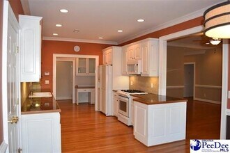 488 Cove Pointe Dr in Florence, SC - Building Photo - Building Photo