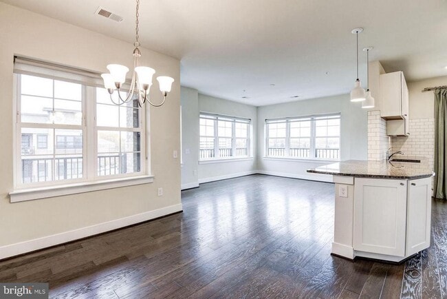 9523 Bastille St in Fairfax, VA - Building Photo - Building Photo