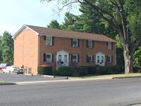 Shenandoah Heights Apartments in Waynesboro, VA - Building Photo - Building Photo