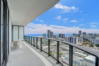 580 72nd St in Miami Beach, FL - Building Photo - Building Photo