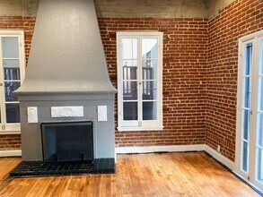 The Amor in Los Angeles, CA - Building Photo - Building Photo