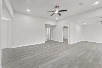 1615 Hiller St in Houston, TX - Building Photo - Building Photo