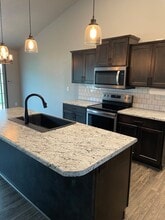 4319 W Kinsley Pl in Sioux Falls, SD - Building Photo - Building Photo