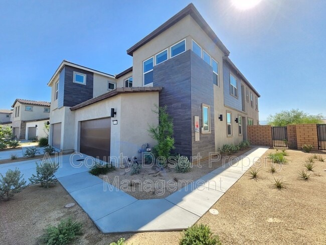 43215 Passagio Lago Way in Indio, CA - Foto de edificio - Building Photo