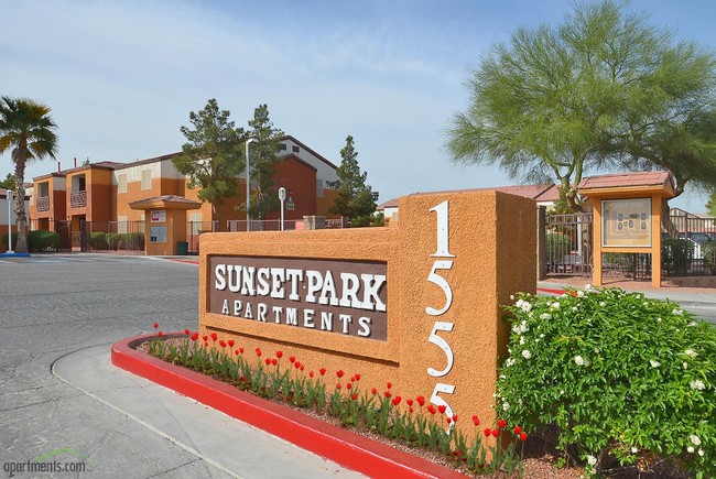 Sunset Park in Las Vegas, NV - Building Photo - Building Photo