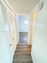 8101 Crespi Blvd in Miami Beach, FL - Building Photo - Building Photo