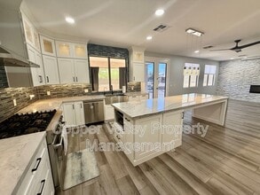 7461 W Honeysuckle Dr in Peoria, AZ - Building Photo - Building Photo