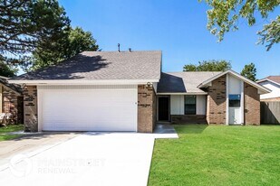 705 Waterview Rd in Oklahoma City, OK - Building Photo