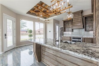 22 N 29th St in McAllen, TX - Building Photo - Building Photo