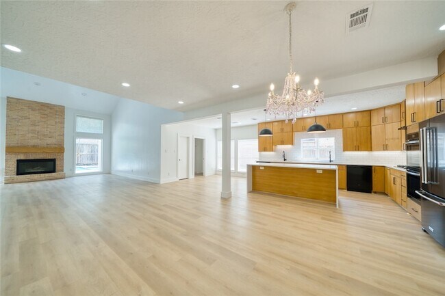 7906 Duffield Ln in Houston, TX - Building Photo - Building Photo