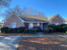 632 Old Humboldt Rd, Unit A in Jackson, TN - Building Photo