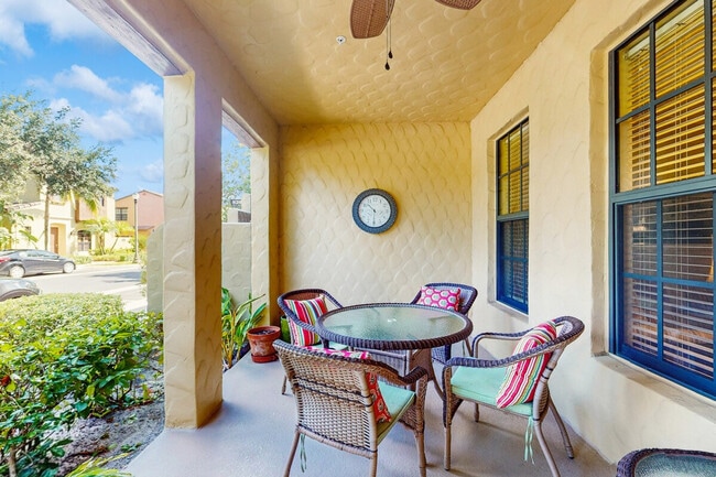 9115 Capistrano St S in Naples, FL - Building Photo - Building Photo