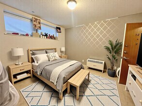 50 Parkman St in Brookline, MA - Foto de edificio - Building Photo