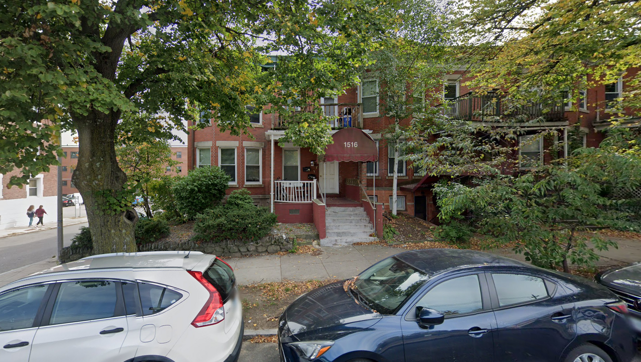 1516 Commonwealth Ave, Unit 1 in Boston, MA - Building Photo