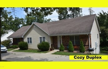 306 Scott Station Rd in Jefferson City, MO - Building Photo - Building Photo
