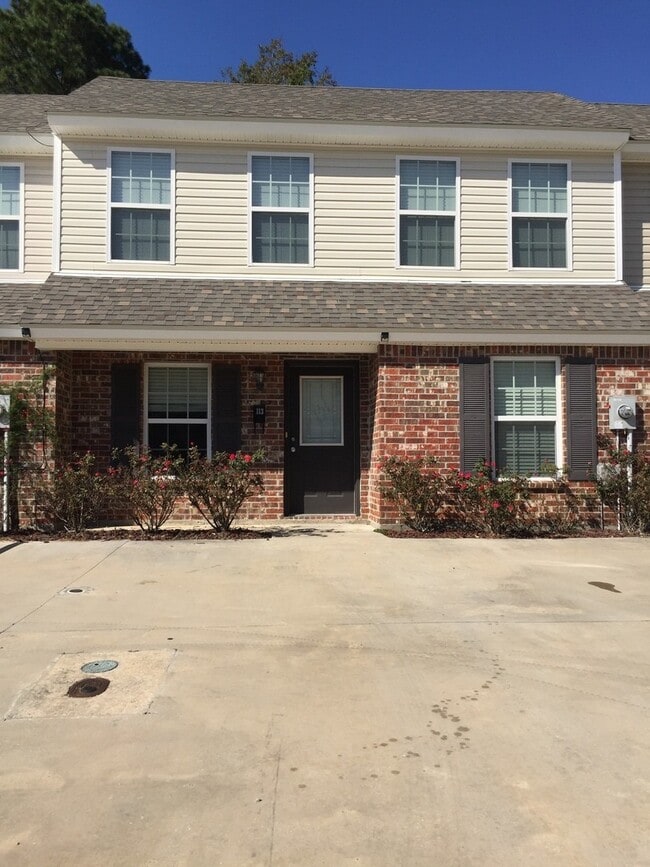 property at 115 Padre Dr