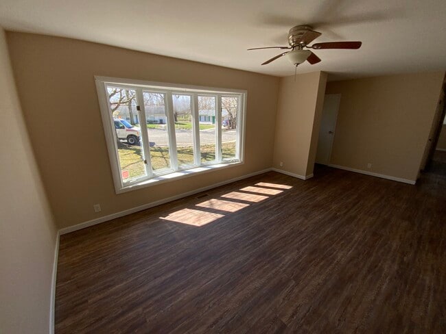 805 Southmoor Dr in Danville, IL - Building Photo - Building Photo