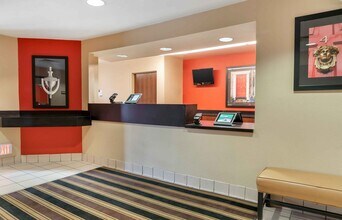 Furnished Studio-Detroit - Sterling Heights in Sterling Heights, MI - Building Photo - Building Photo