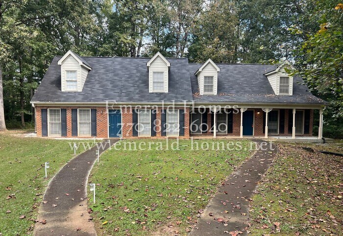 529 Telfair Ct in Suwanee, GA - Building Photo