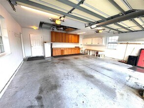 1020 2nd Ave NW in Largo, FL - Building Photo - Building Photo
