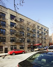 132-148 E 7th St in New York, NY - Building Photo - Building Photo