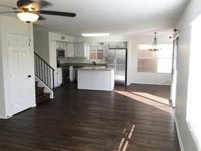 15439 S 45th St in Phoenix, AZ - Foto de edificio - Building Photo