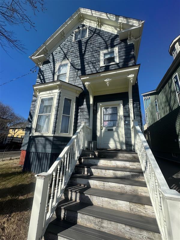 125 Morrison Ave, Unit #1 in Somerville, MA - Building Photo - Building Photo