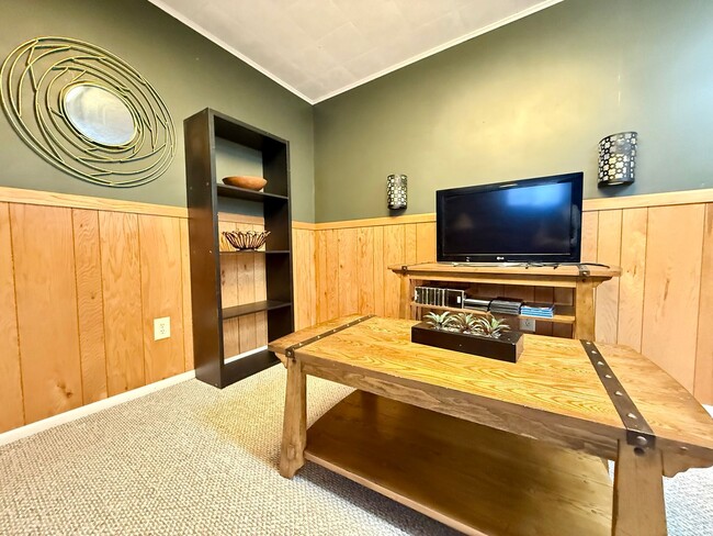 92 2nd St in La Grande, OR - Building Photo - Building Photo