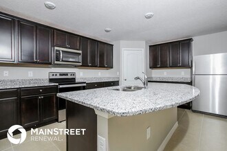35645 Rose Moss Ave in Leesburg, FL - Building Photo - Building Photo