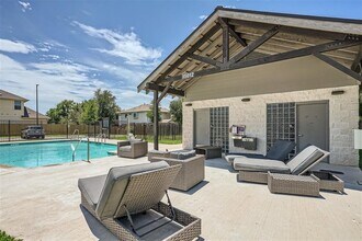 821 Durness Dr in Pflugerville, TX - Building Photo - Building Photo