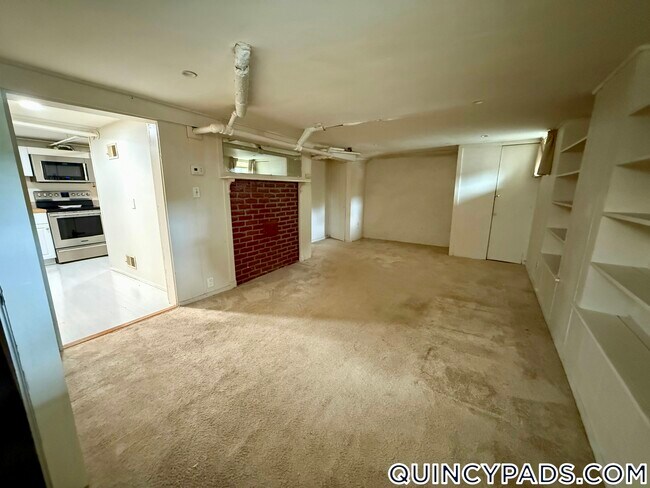 520 Hancock St