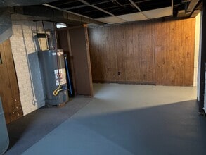 1004 Kennedy Dr in Ambridge, PA - Building Photo - Building Photo