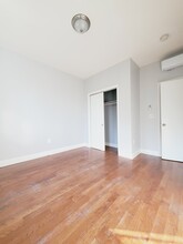 153 Woodlawn Ave, Unit 2B in Jersey City, NJ - Building Photo - Building Photo