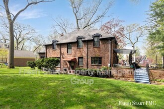 28 Woodmer Ln in Battle Creek, MI - Building Photo - Building Photo