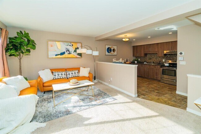 25 Tim Sale Dr in Winnipeg, MB - Building Photo - Building Photo