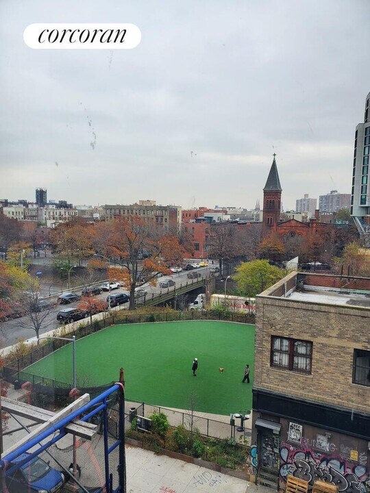 170 Marcy Ave in Brooklyn, NY - Building Photo