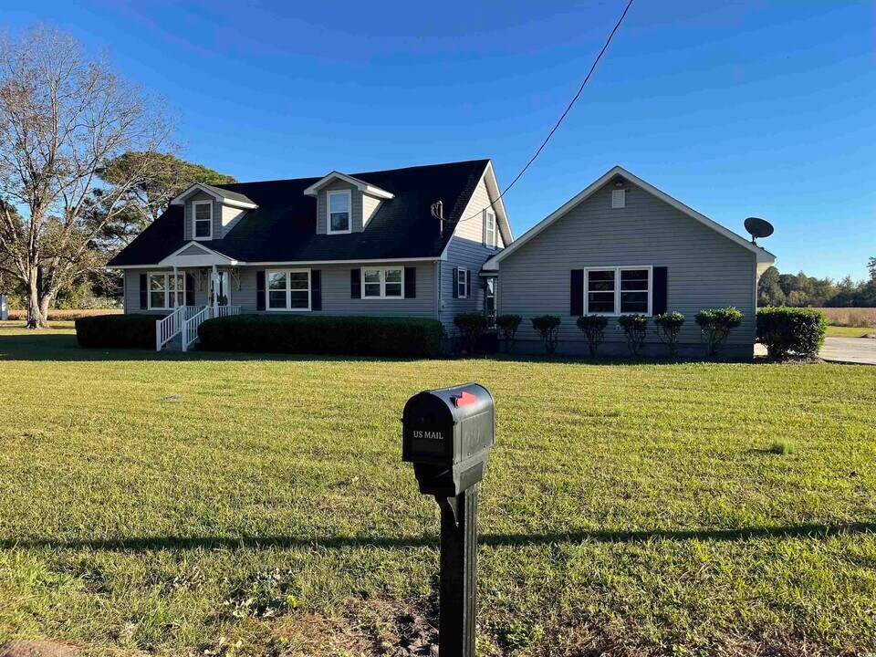 163 Edwards Rd in Loris, SC - Building Photo