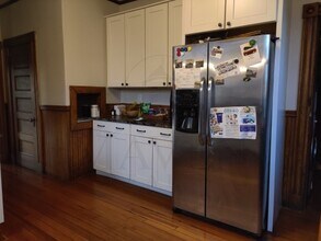 13 Linden Ave, Unit 2 in Somerville, MA - Building Photo - Building Photo