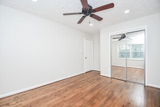 5214 De Milo Dr in Houston, TX - Building Photo - Building Photo