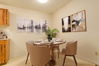 Highwood Apartments in Red Deer, AB - Building Photo - Building Photo