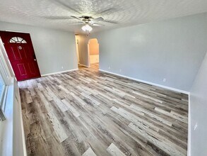 601 Rock Dr in Chesapeake, VA - Building Photo - Building Photo