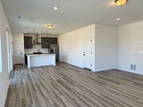 5963 Sawdust Dr in Brighton, CO - Building Photo - Building Photo