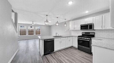 3606 Clipper Winds Way in Houston, TX - Building Photo - Building Photo