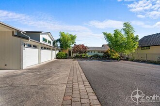 7417 SE Maple Ave in Vancouver, WA - Building Photo - Building Photo