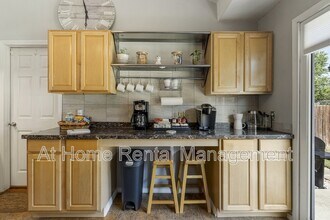 4911 S Cincinnati Ave in Tulsa, OK - Building Photo - Building Photo